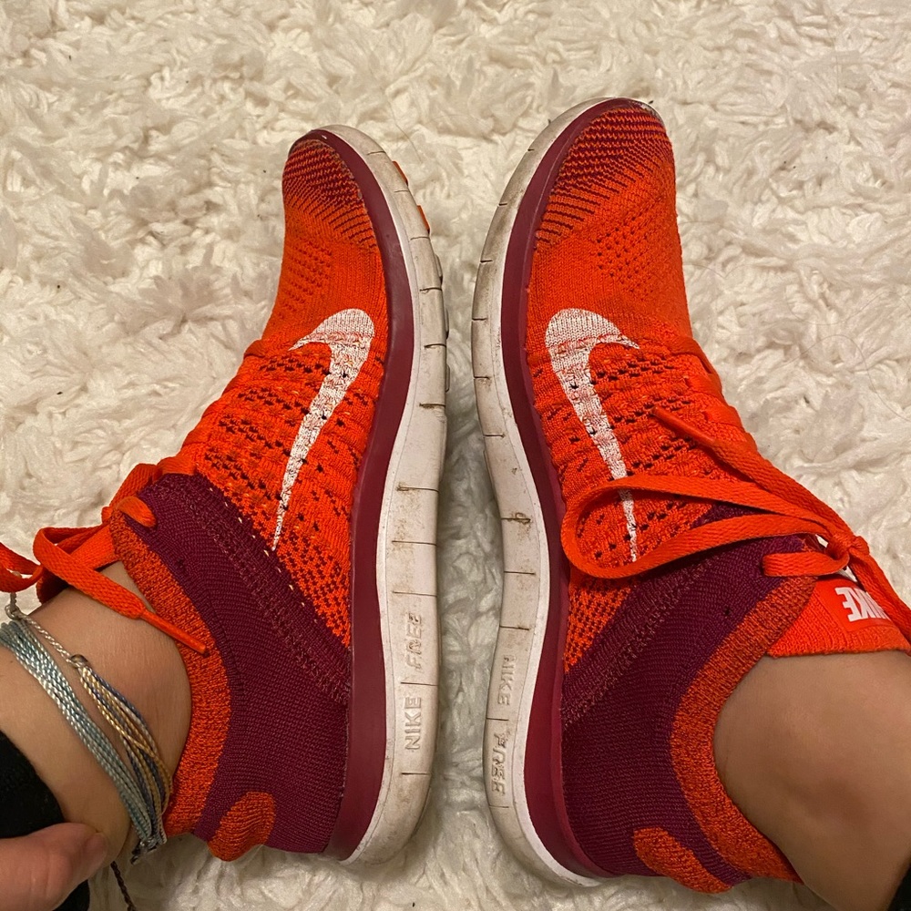 FREE RUNS // nike - Picture 3 of 7